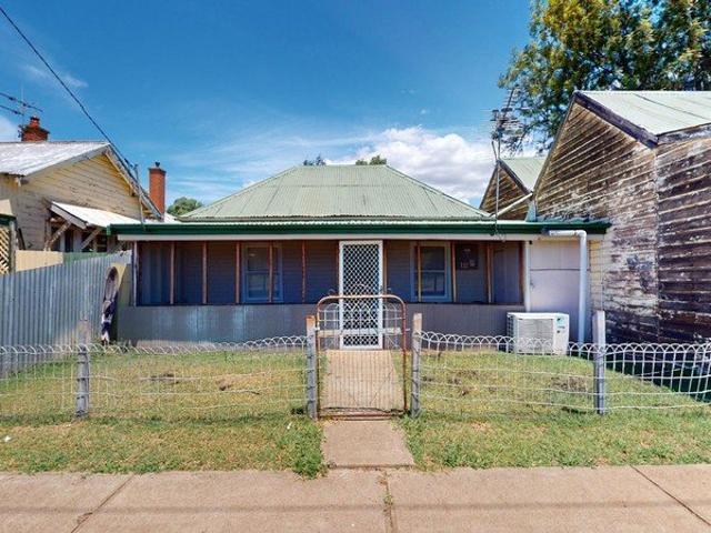 CURLEWIS FOUR BEDROOM HOME