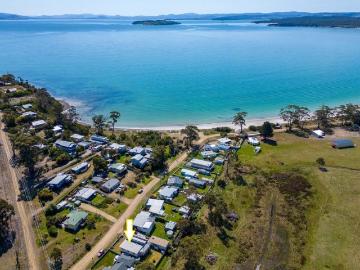 Currently set up as an Airbnb Ready to move straight in and go fishing or swimming at the beach