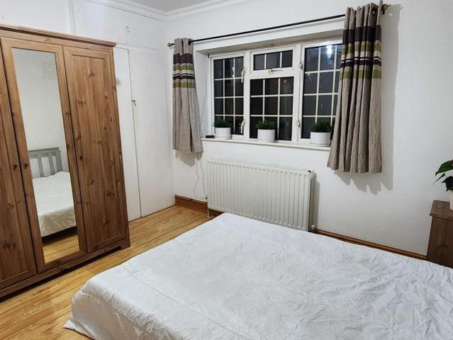 Currey Road, Greenford UB6 1 bed in a house share to rent £1,550 pcm £358 pw