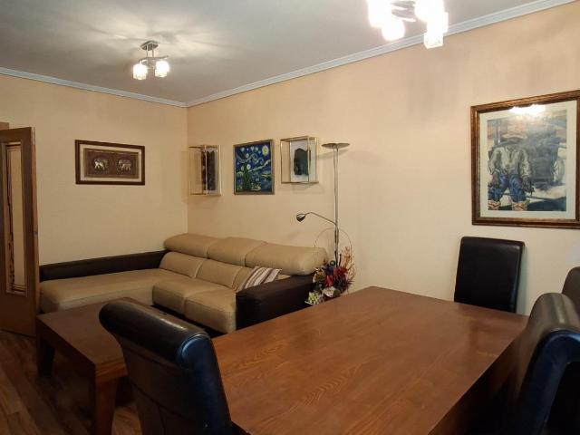 CURSO ESCOLAR. ALQUILER VIVIENDA DE 3 DORMITORIOS Y DOS BAÑOS EN AVENIDA FERIAL ARANDA DE DUERO