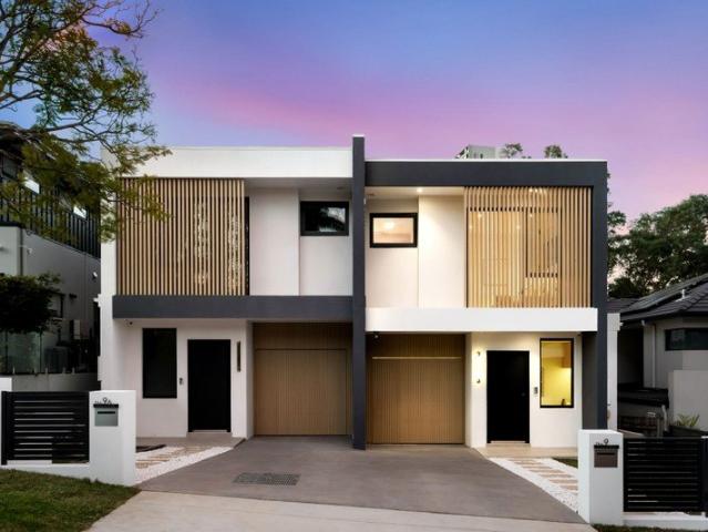 Custom Designed Double Brick Duplex, Walking Distance to North Ryde Metro
