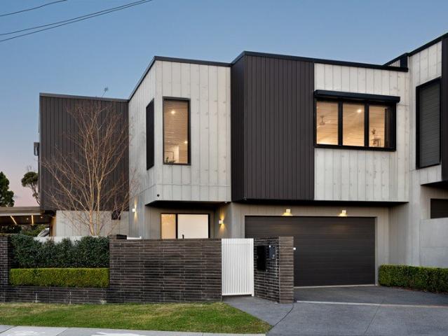 Custom Luxury with Three Beaches & The Junction a Stroll Away