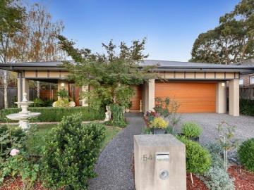 Custom quality with a brilliant entertaining edge
