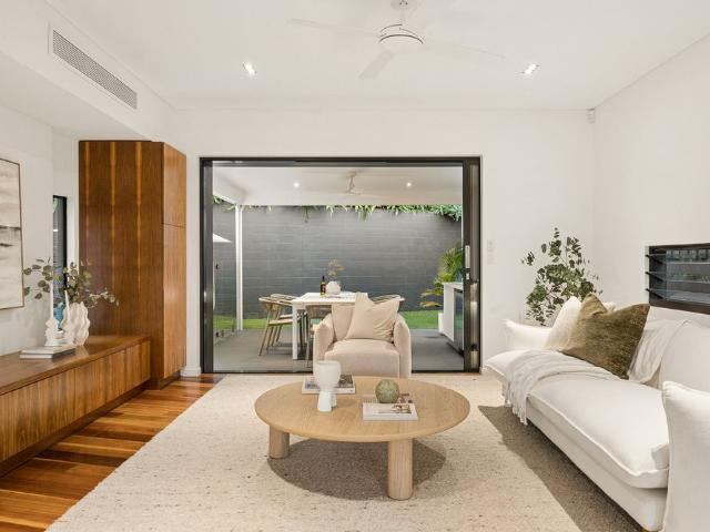 Cutting Edge Executive Residence Designed For Entertaining in sought after Balmoral