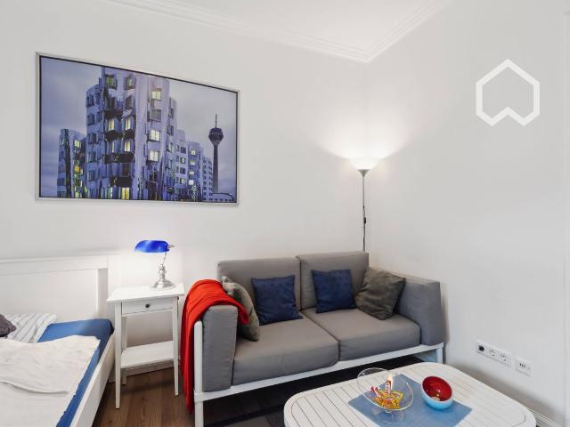 Cute & modern loft Düsseldorf, Dusseldorf Amsterdam Apartments for Rent