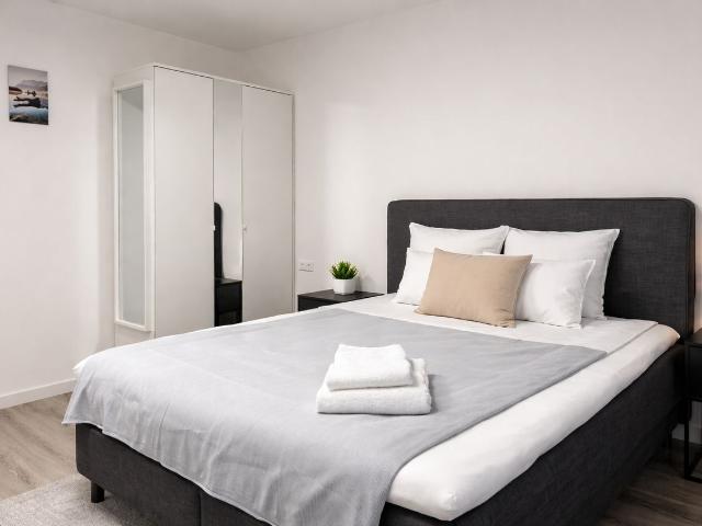 Cute & amazing MIILOX Apartment in Chemnitz, Chemnitz Amsterdam Apartments for Rent