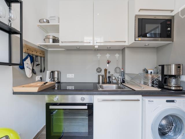 Cute and charming apartment with balkony Neukölln