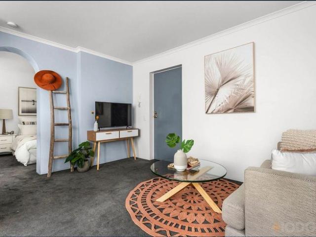 Cute and Convenient One Bedroom