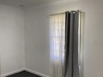 Cute and cosy 3x1 with a spacious backyard!