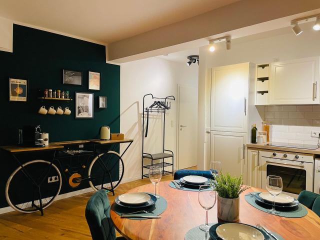 Cute apartment Essen, Essen Amsterdam Apartments for Rent