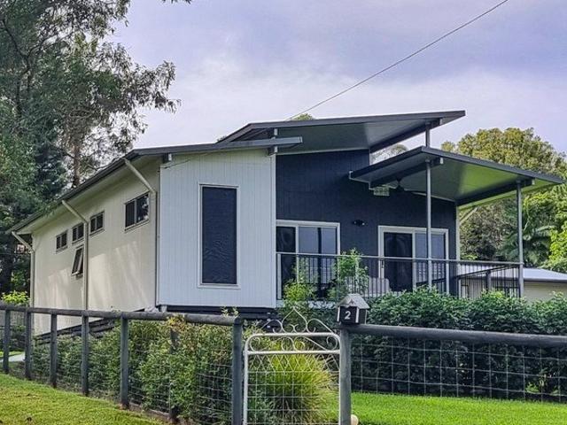 Nothing to Spend Stylish, Easy Care Island Living