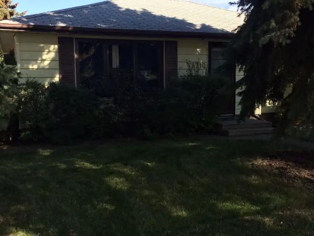 Cute as a Button! 2Bdrm Home