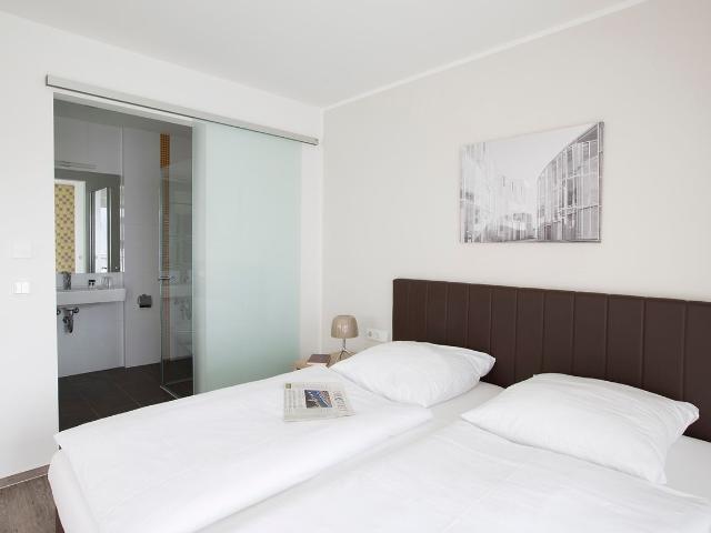 Cute, beautiful apartment in Adlershof, Berlin Amsterdam Apartments for Rent