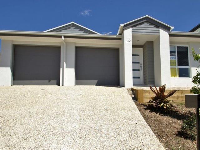 CUTE & COSY 2 BEDROOM HOME FRESHLY PAINTED & NEW CARPETS
