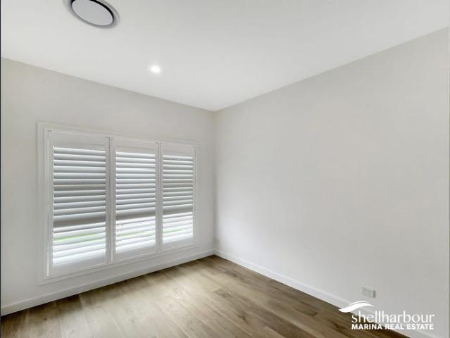 Cute Cottage, Convenient location. Coming Soon!