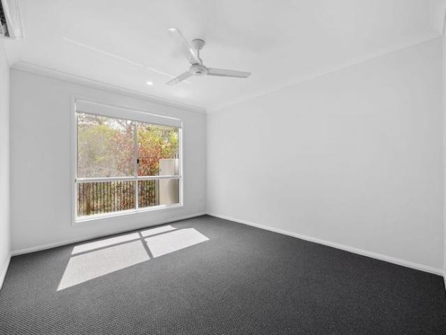 CUTE & EASY CARE LIVING IN TANNUM BLUE