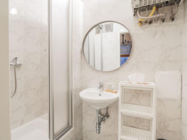 Cute flat close to city center, Vienna Amsterdam Apartments for Rent