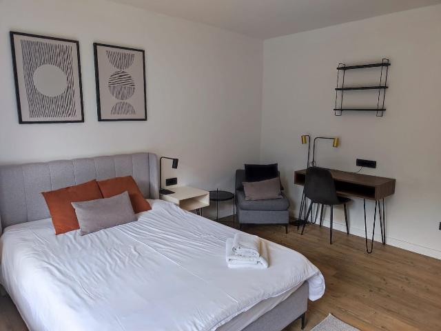 Cute home in Grunewald Westend, Berlin Amsterdam Apartments for Rent