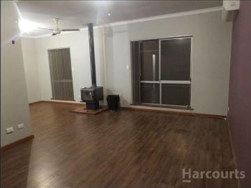 Cute Little Home, Central Location *Break Lease