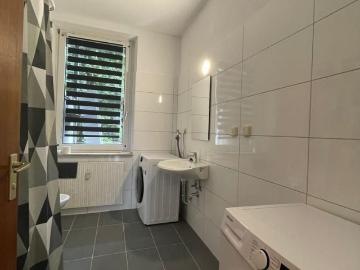 Cute & pretty studio close to city center