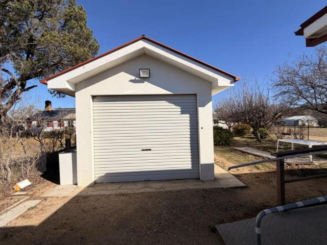 Cute Renovated Family Cottage in the Middle of Berridale