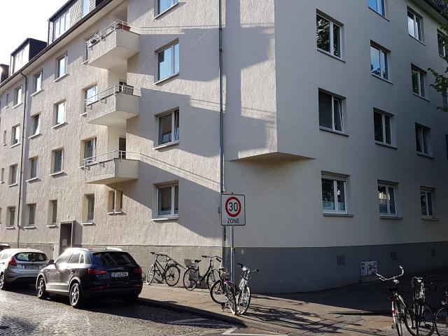 Cute, renovated loft in Cologne, Koln Amsterdam Apartments for Rent