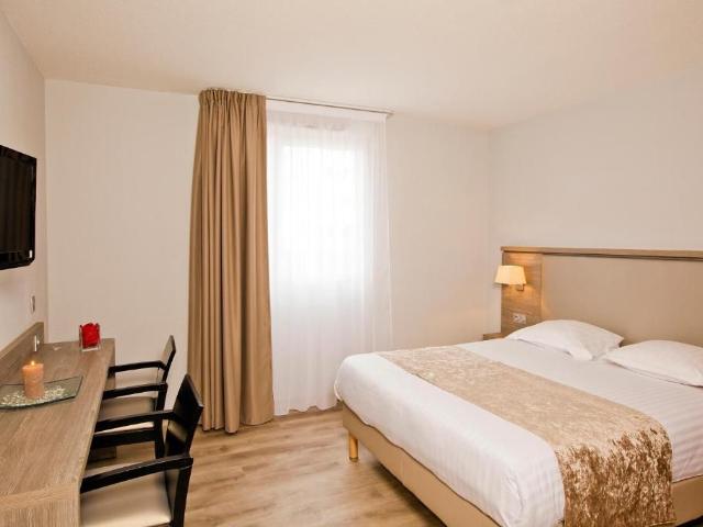 Cute studio in quiet street Grenoble