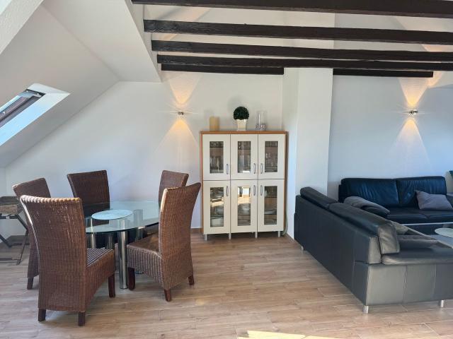 Cute suite in popular area, Krefeld, Krefeld Amsterdam Apartments for Rent