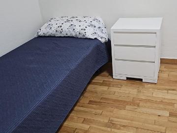 Cute single bedroom near the Pádua railway stop