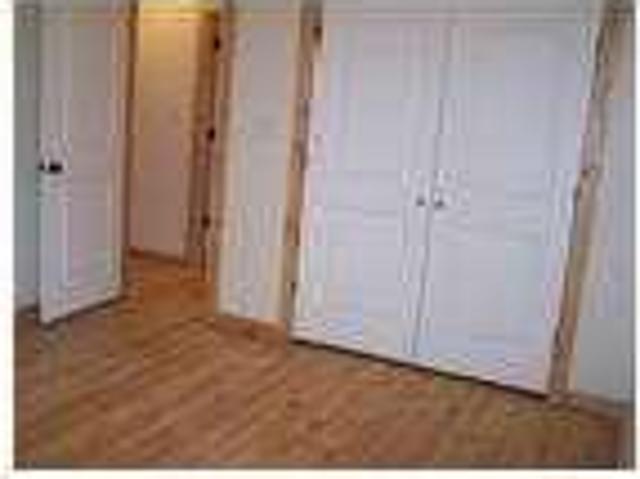 Cute 3 bedroom, 2 bathroom home available for immediate move in