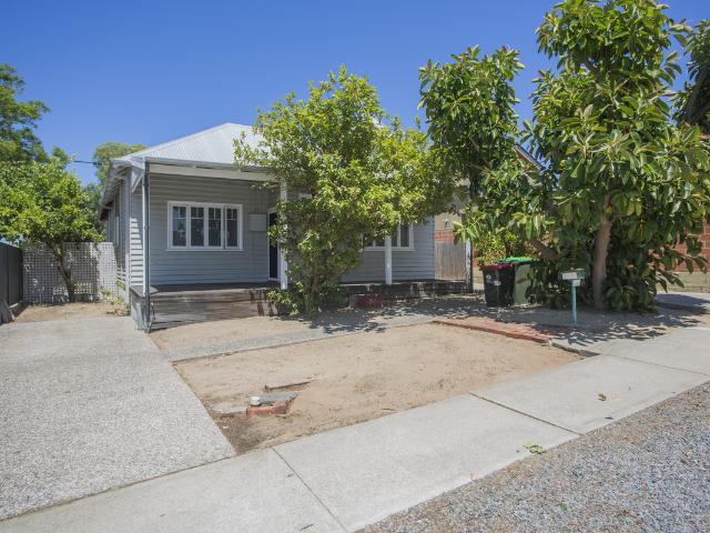 Cute 3 Bedroom House!