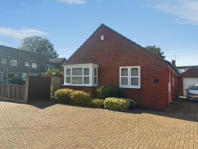 Cuthberts Yard, Newbold Road, Barlestone, Nuneaton CV13, 2 bed bungalow to rent, £1,100 pcm | PrimeLocation