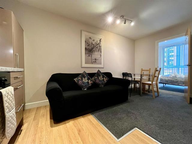 Cutlass Court, Granville Street, Birmingham B1, 2 bed flat to rent, £1,250 pcm | PrimeLocation