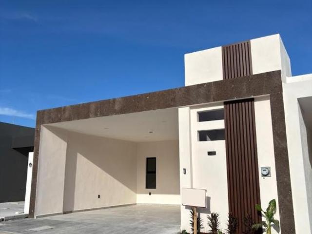 CV49 CASA DE UNA PLANTA EN VENTA PUNTO LOMAS RESIDENCIAL