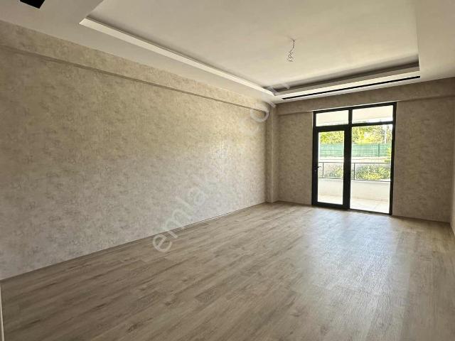 Cvs Den Yelda Parka Cephe 3+1 Yüksek Giriş Satılık Daire