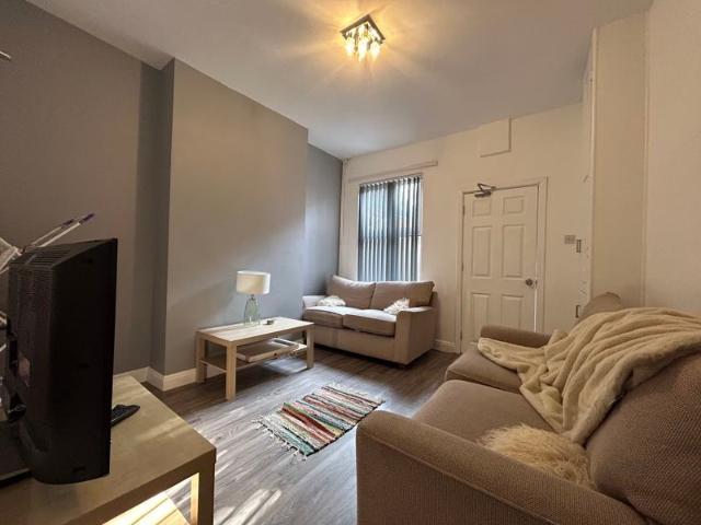 Cycle Road, Nottingham NG7, 2 bed shared accommodation to rent, £563 pcm | PrimeLocation