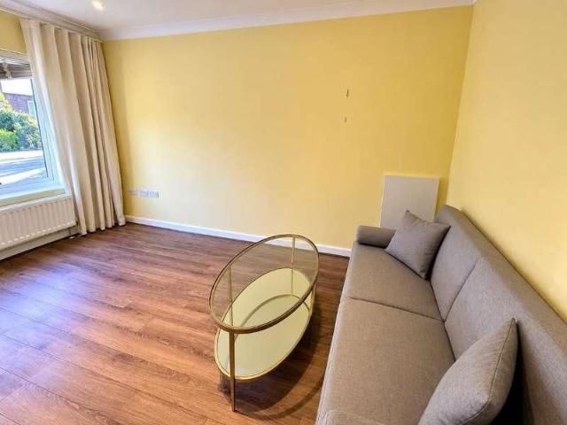 Cygnet Close, Orpington, Kent, BR5