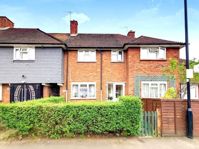 Cygnet Avenue, Feltham