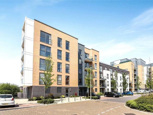 Cygnet House, Drake Way, Reading, Berkshire RG2, 1 bed flat to rent, £1,200 pcm | PrimeLocation