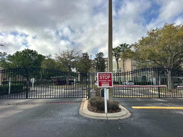 Cypress Woods Dr Uni