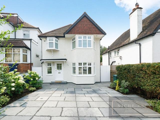 Cyprus Avenue, London N3, 4 bed detached house to rent, £3,850 pcm | PrimeLocation