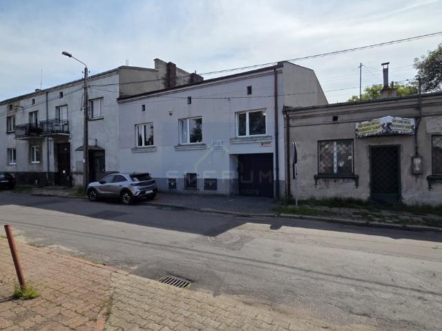 Częstochowa, Tysiąclecie, 698,50 m2
