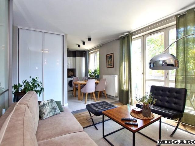 Przestronne 39 m² po remoncie, aneks z wyspą polecam!