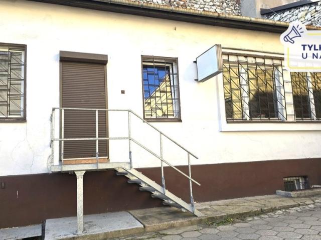 Lokal usługowy 106 m² z miejscem postojowym w centrum Częstochowy