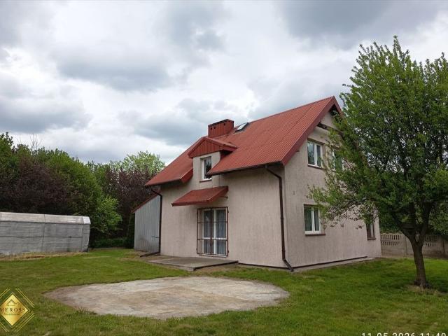 Do sprzedania dom do remontu 80 m² na działce 709 m² w Stradomiu