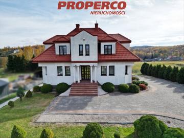 Ekskluzywny dom z poddaszem i 283 m2 w Łącznej
