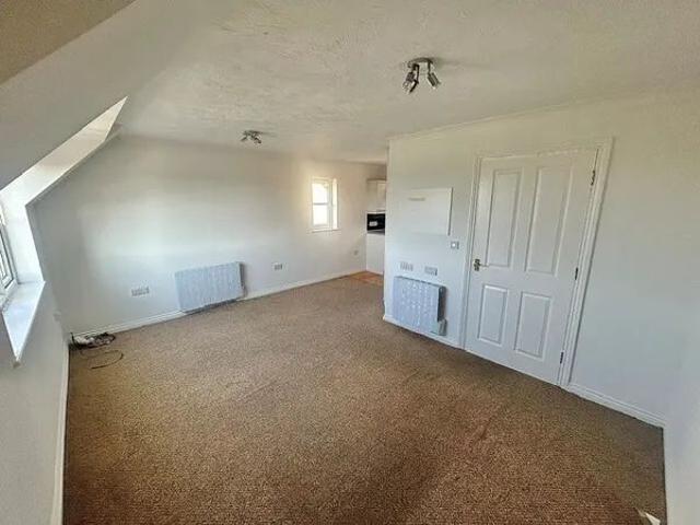 Czarina Rise, Basildon, Property for rent