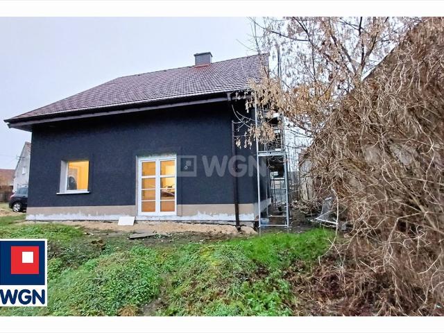 Dom do wykończenia z dużym potencjałem, 160 m2, 2 łazienki