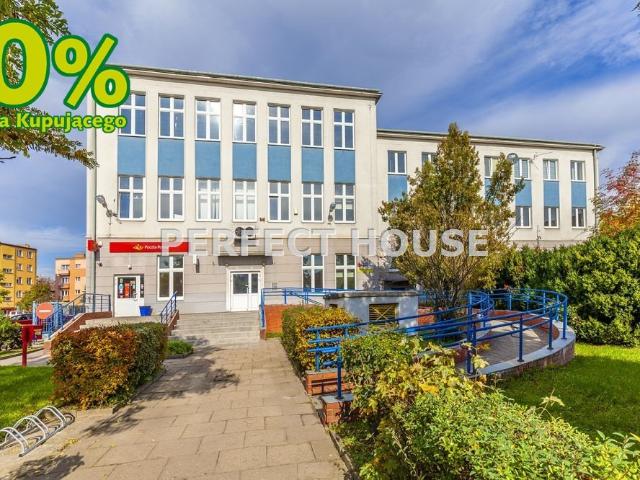 Sprzedam obiekt biurowo magazynowy 1892 m² w Łęczycy