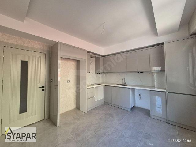 D1028 SELÇUKLU ŞEKER MAHALLESİNDE 3+1 SIFIR LÜKS MALZEME GENİŞ BALKON MERKEZİ KONUM